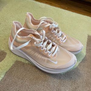 2018 Women’s Zoom Fly SP 'Guava Ice’